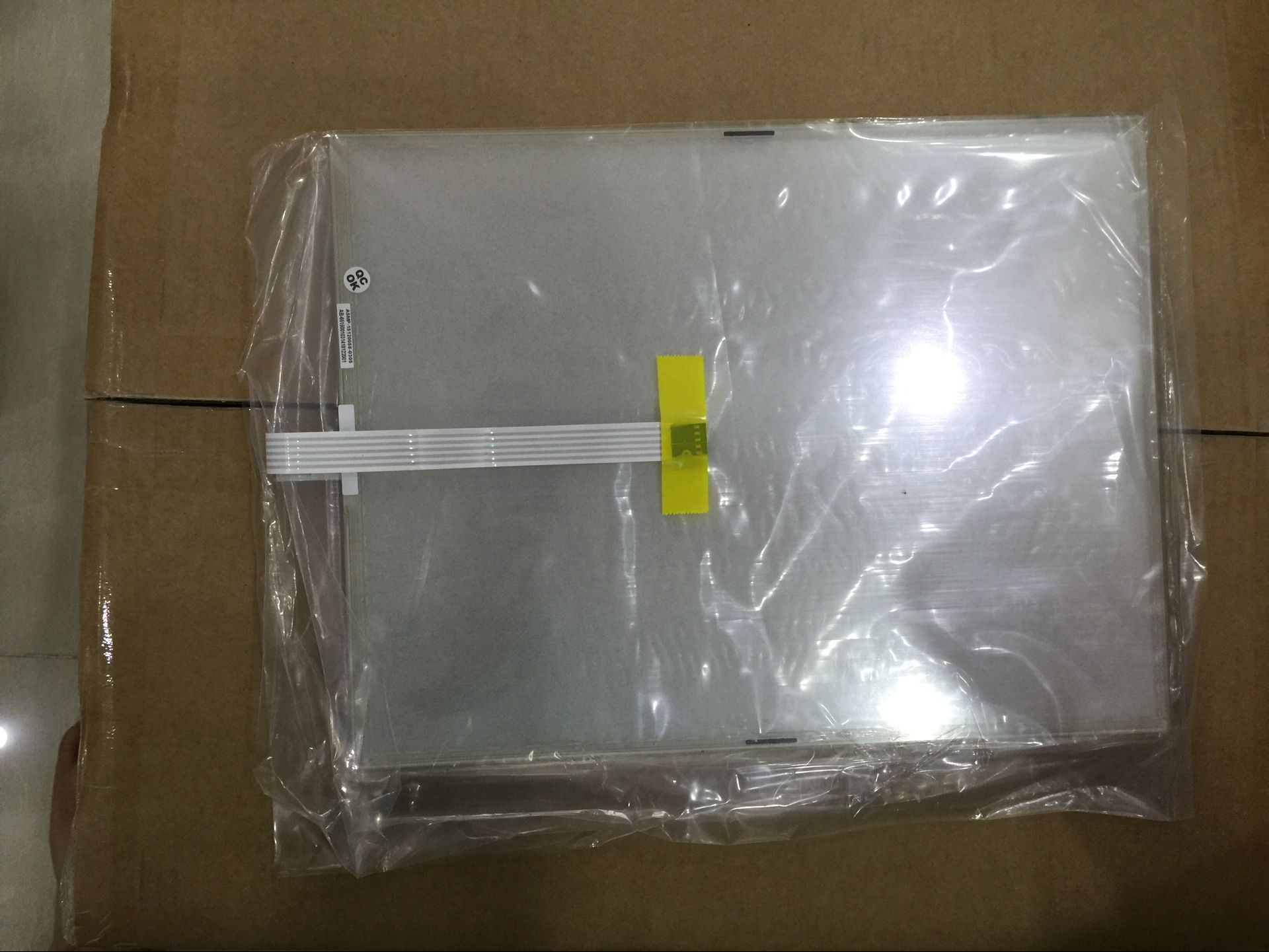 T170S-5RB004X-0A18R0-200FH 17" touch screen glass panel
